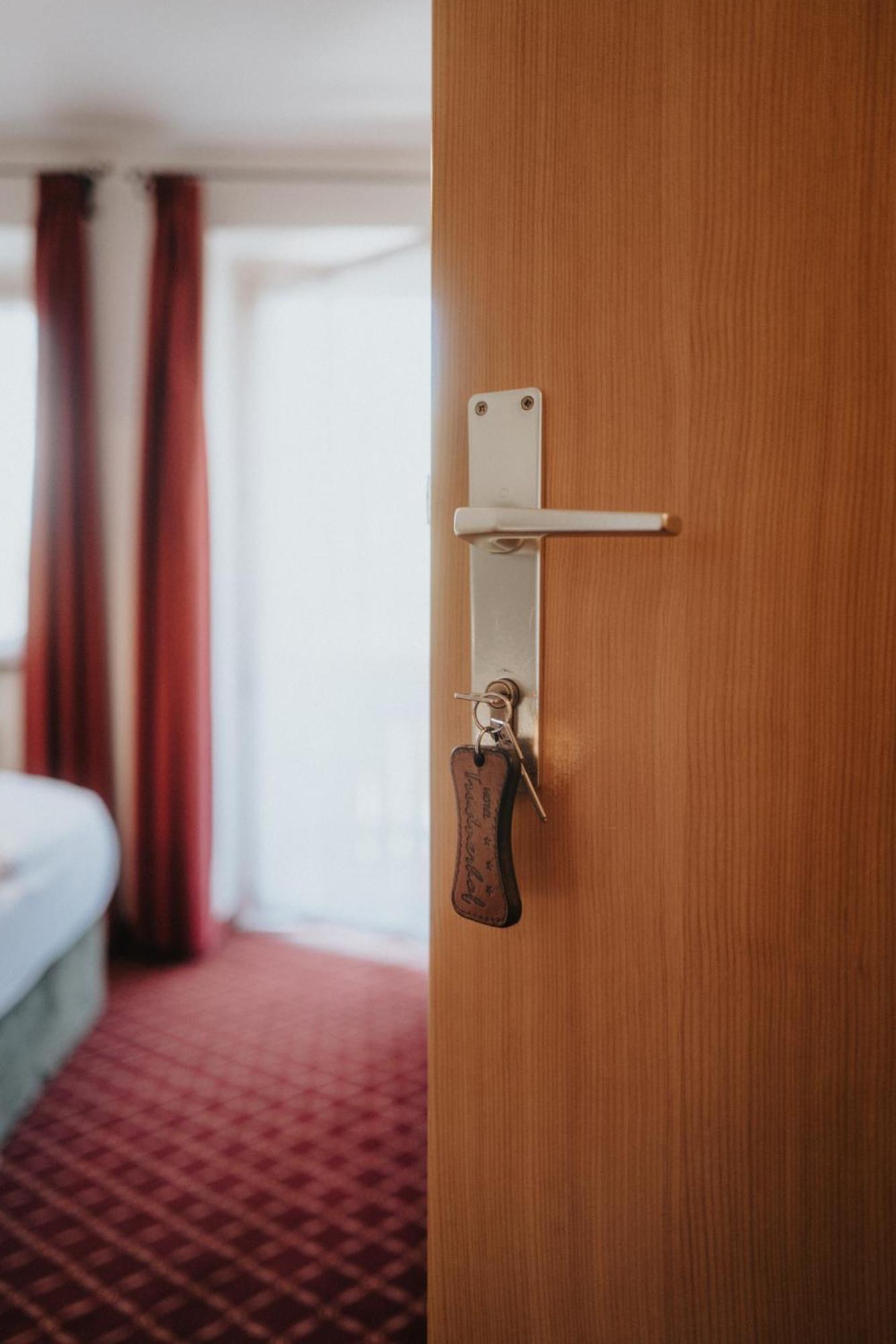 Hotel Trudnerhof Im Naturpark Trudnerhorn โตรเดนา ภายนอก รูปภาพ