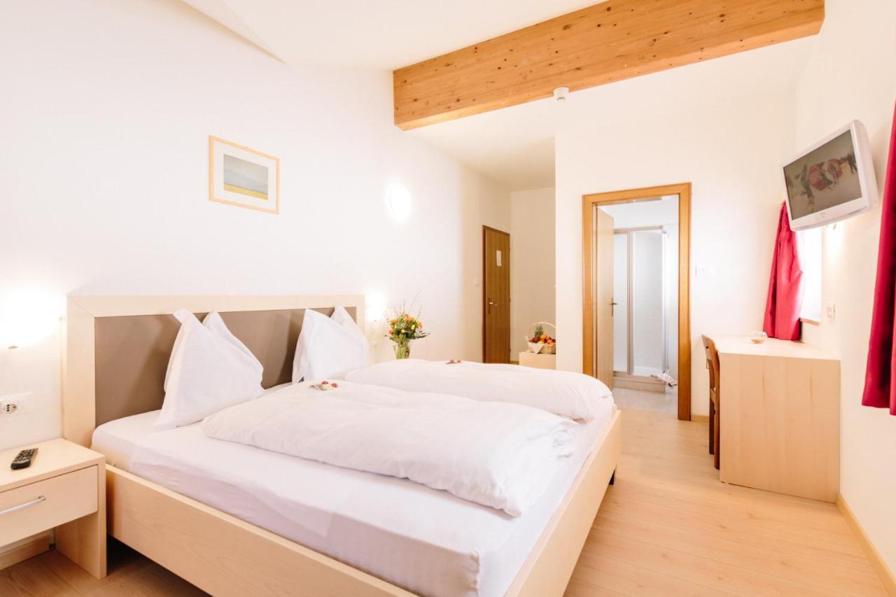 Hotel Trudnerhof Im Naturpark Trudnerhorn โตรเดนา ภายนอก รูปภาพ