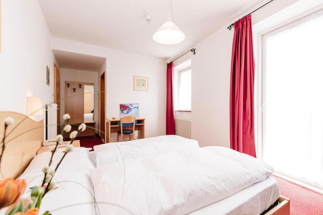 Hotel Trudnerhof Im Naturpark Trudnerhorn โตรเดนา ภายนอก รูปภาพ
